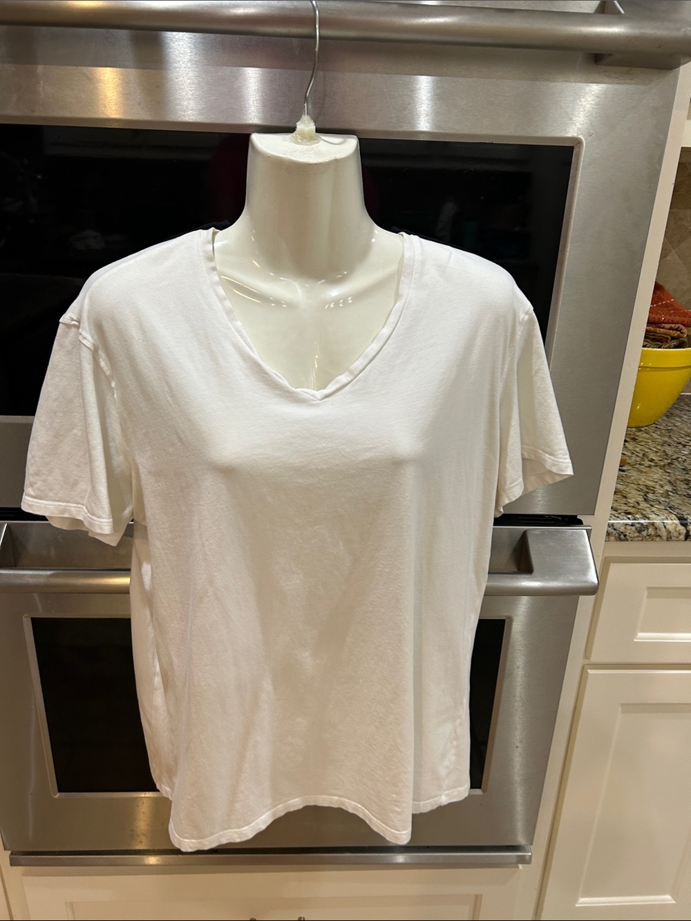 H&M White Short Sleeve V-Neck Tee